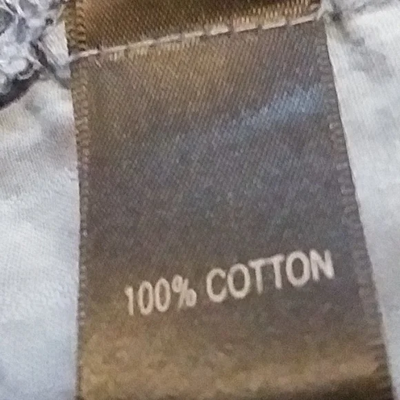 Avenue Pull Over Top - Picture 7 of 8